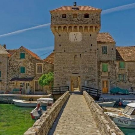 Apartman Kastel Kaštela Екстериор снимка