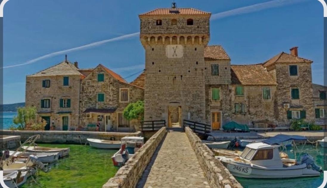 Apartman Kastel Kaštela Екстериор снимка