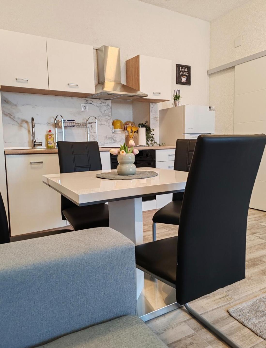 Apartman Kastel Kaštela Екстериор снимка